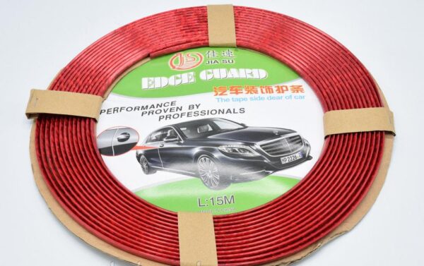Декоративна стрічка EDGE GUARD - відмінний вибір, коли потрібно змінити дизайн певних деталей автомобіля. Вона легко встановлюється на вибране місце, ...@